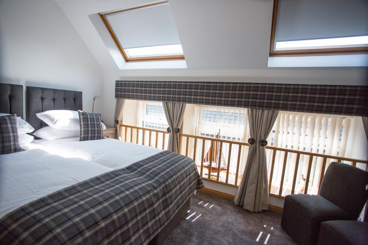 Bed and Breakfast By The Bay Cruden Bay Exterior foto