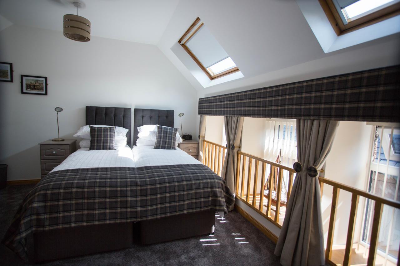 Bed and Breakfast By The Bay Cruden Bay Exterior foto